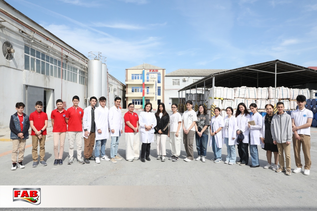 Azərbaycan Gənc Mühəndislər Cəmiyyətinin üzvləri "FAB Boya"da