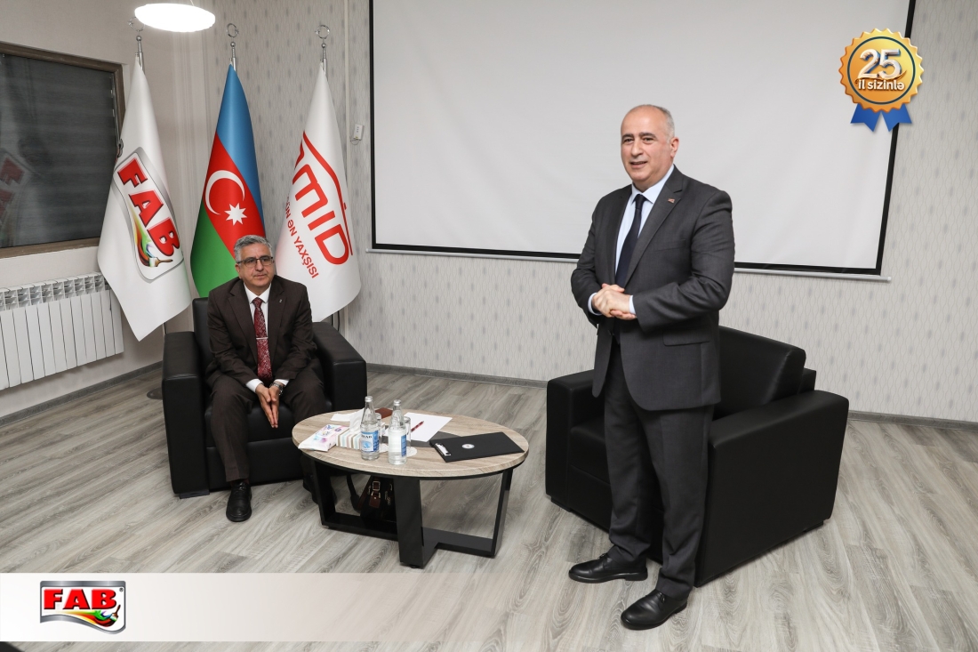 FİLOSOF MÜŞFİQ ÖTGÜN FAB ŞİRKƏTLƏR QRUPUNDA